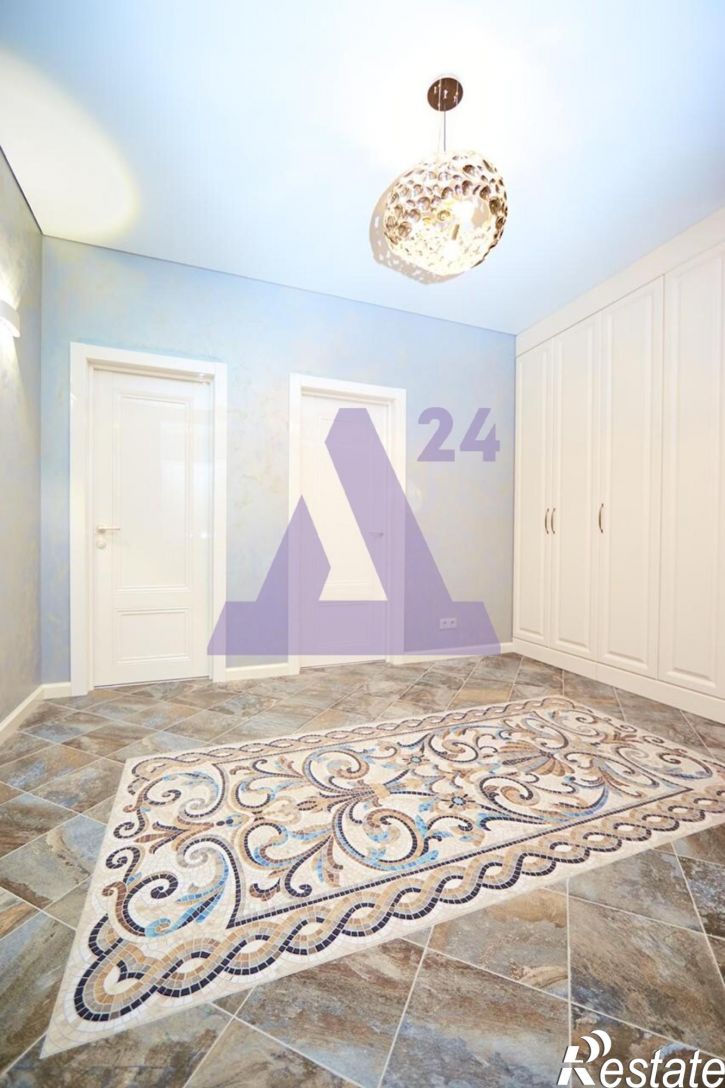 3-комн квартира улица 1905 года, дом 25