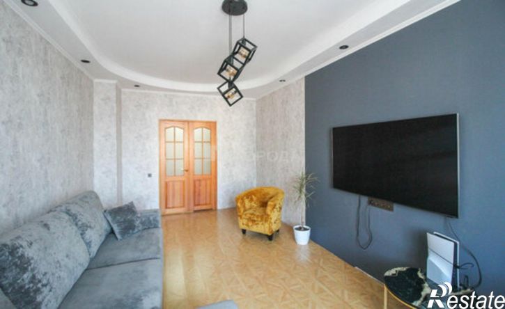 3-комн квартира пр-кт Строителей, 21,  д. 21