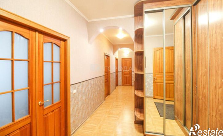 3-комн квартира пр-кт Строителей, 21,  д. 21