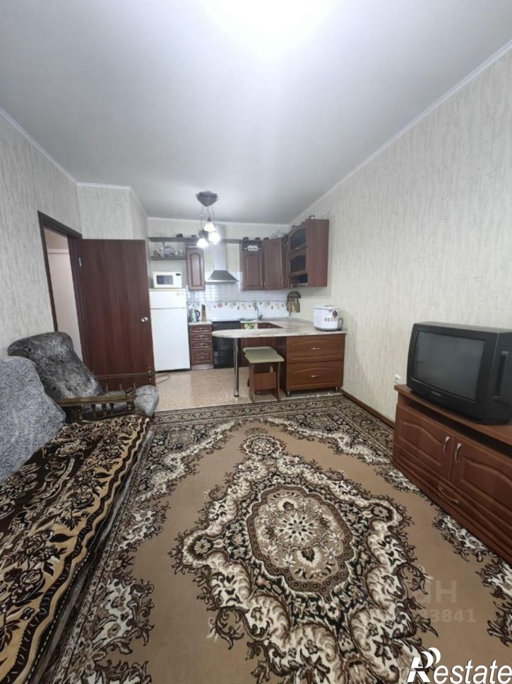 2-комн квартира улица Антона Петрова, 247В,  д. 247В