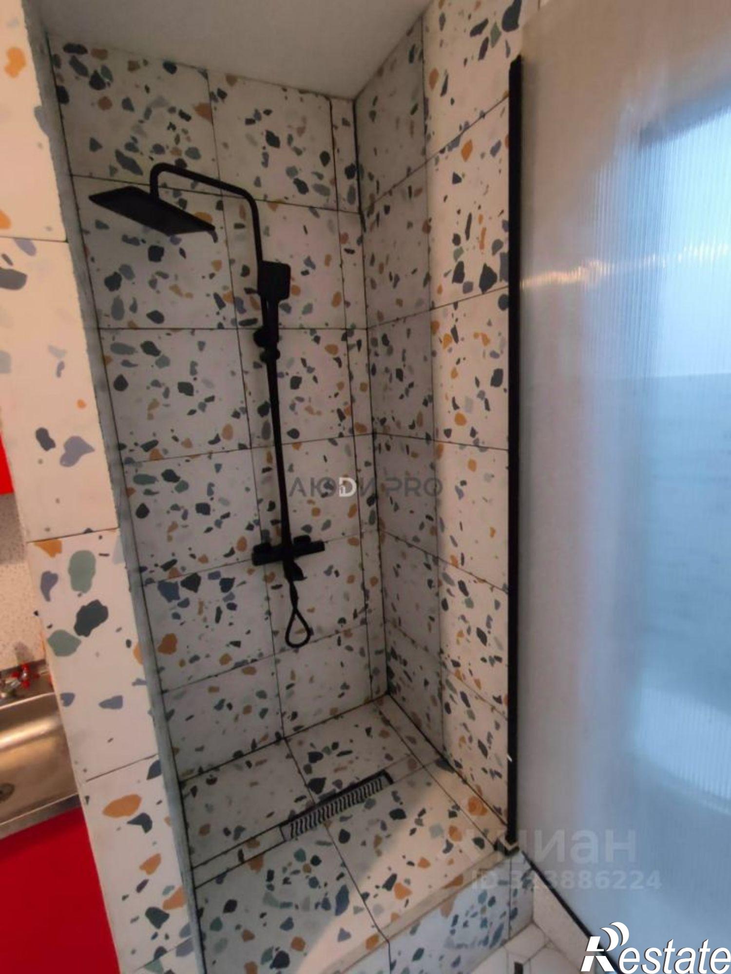 Купить квартиру за 2 700 000 рублей на Весенняя улица, 6