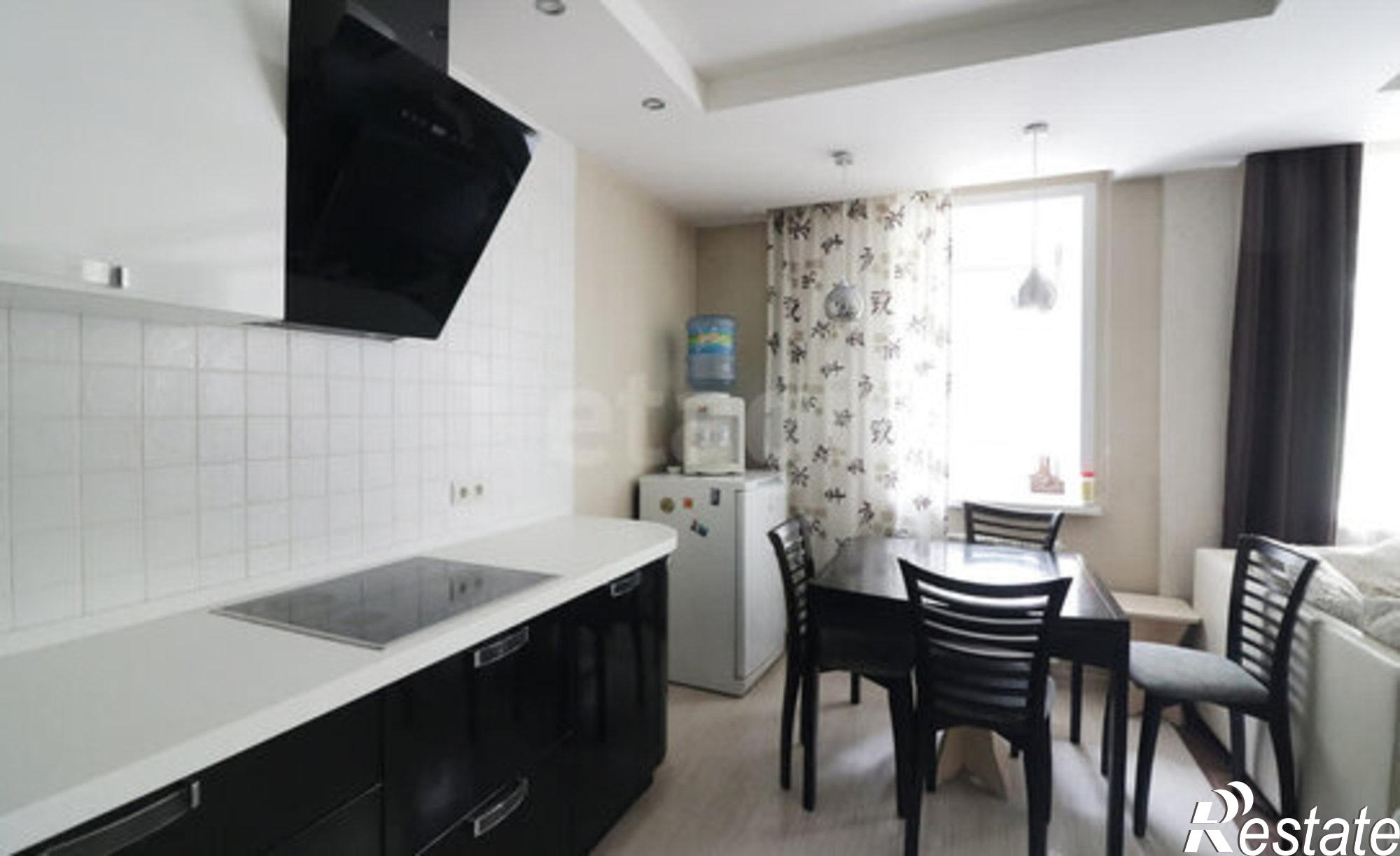 Купить квартиру за 9 800 000 рублей на Главная улица, 3