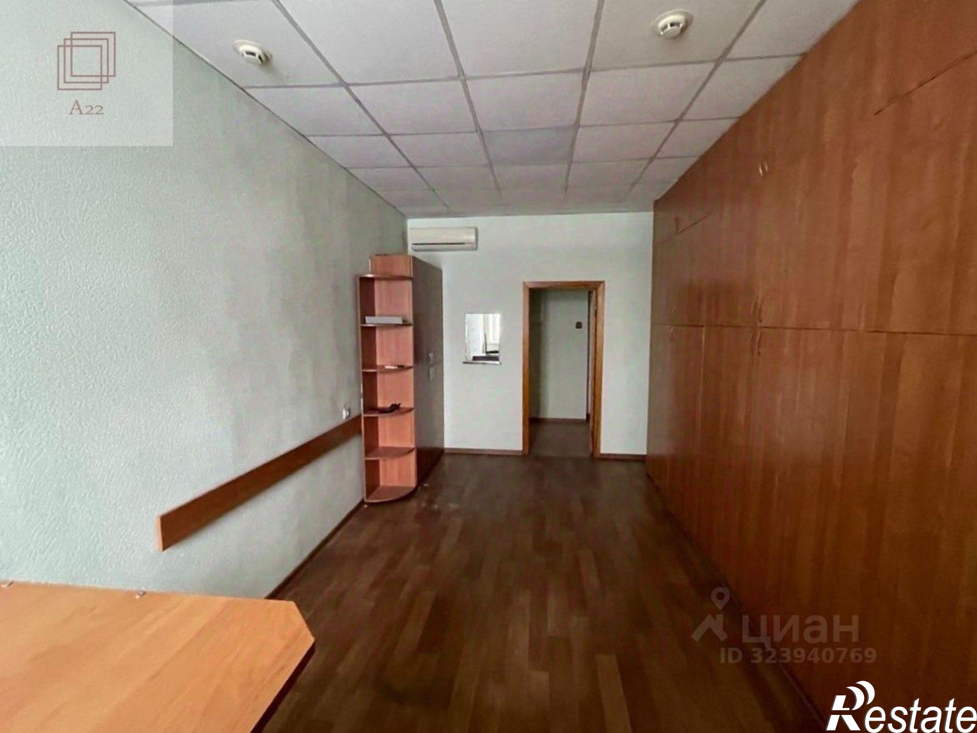 Сдать офис, помещение под офис за 63 000 рублей на проспект Калинина, 71