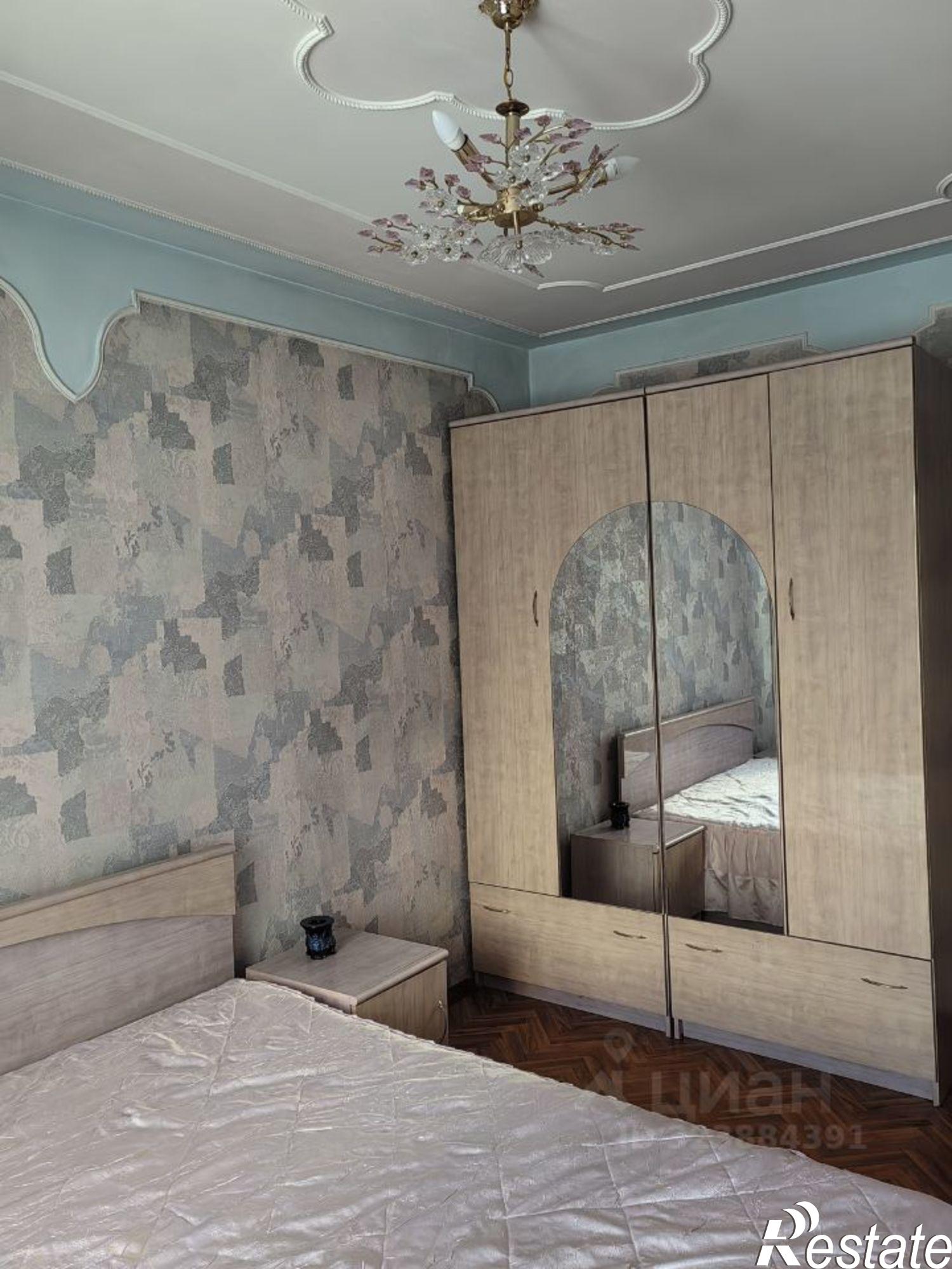 Сдать квартиру за 33 000 рублей на улица Попова, 107