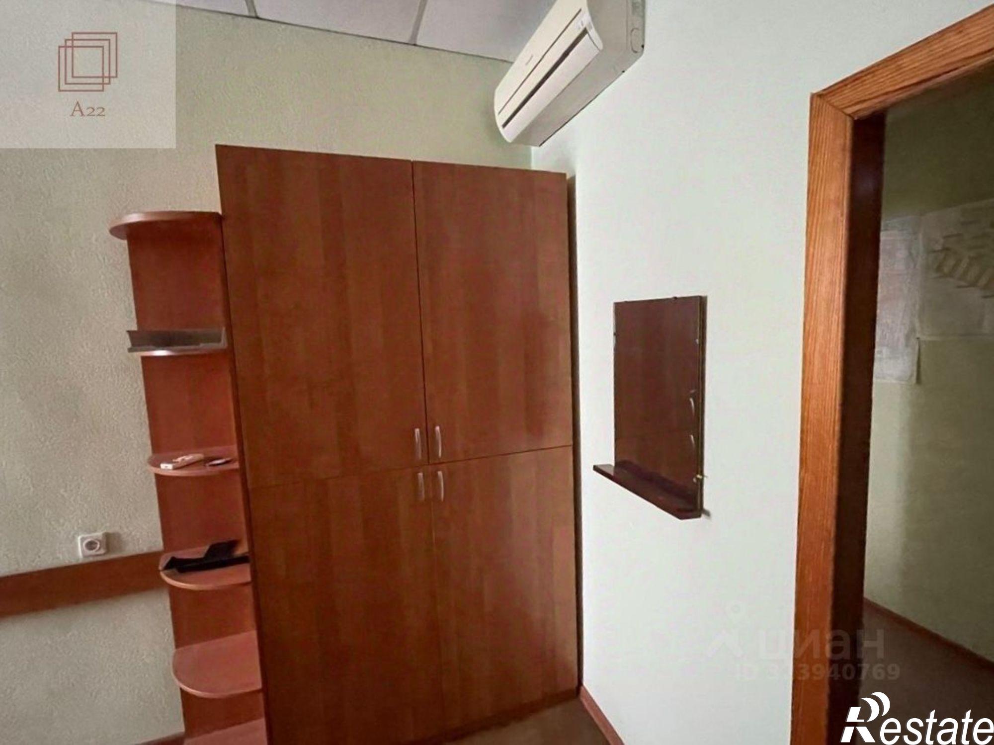 Сдать офис, помещение под офис за 63 000 рублей на проспект Калинина, 71