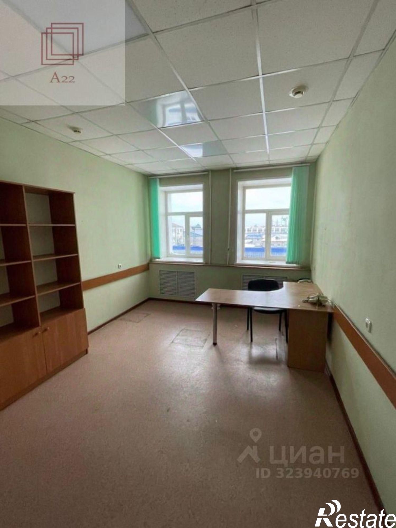 Сдать офис, помещение под офис за 63 000 рублей на проспект Калинина, 71