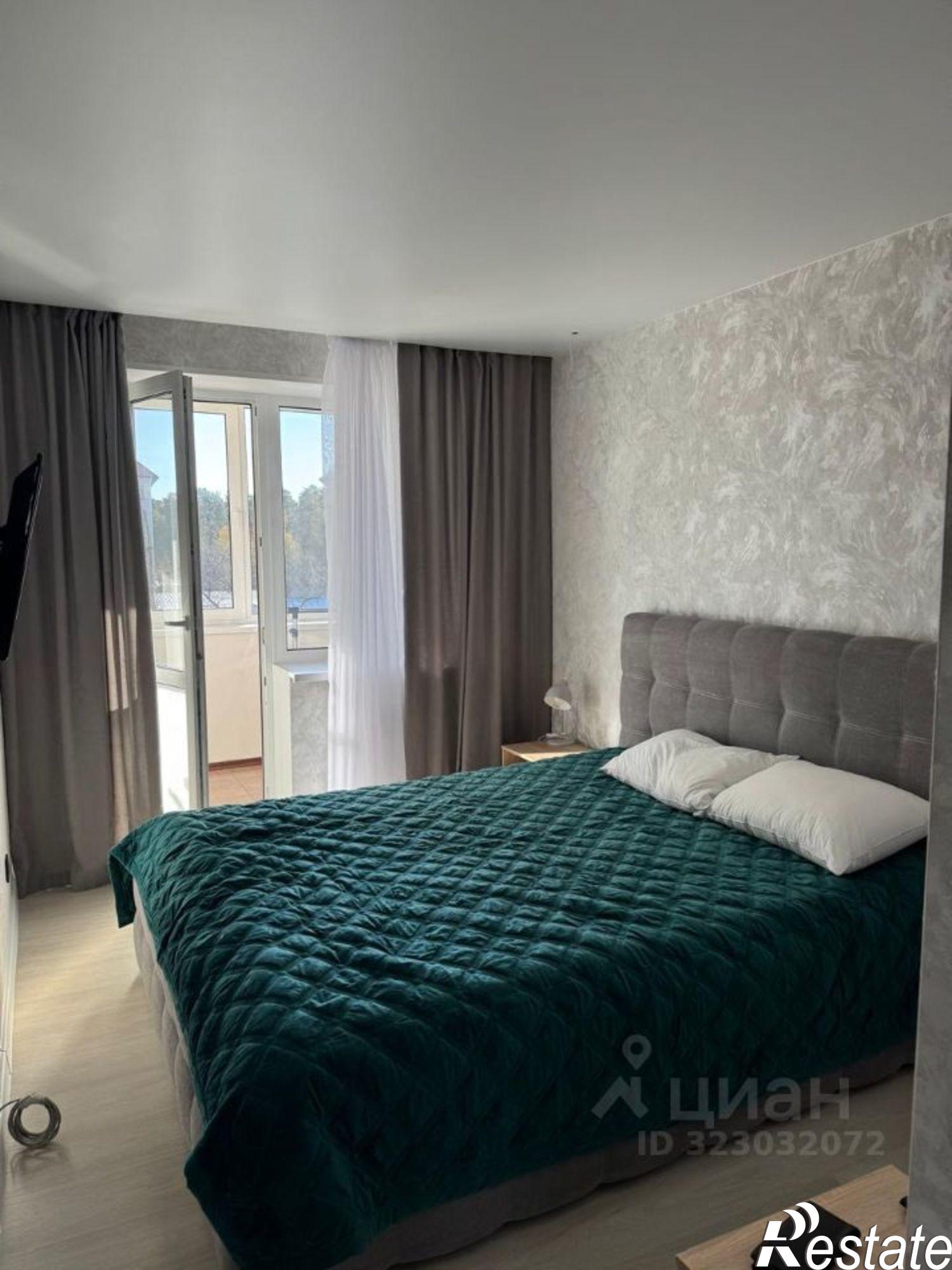 Сдать квартиру за 45 000 рублей на Змеиногорский тракт, 104м/5