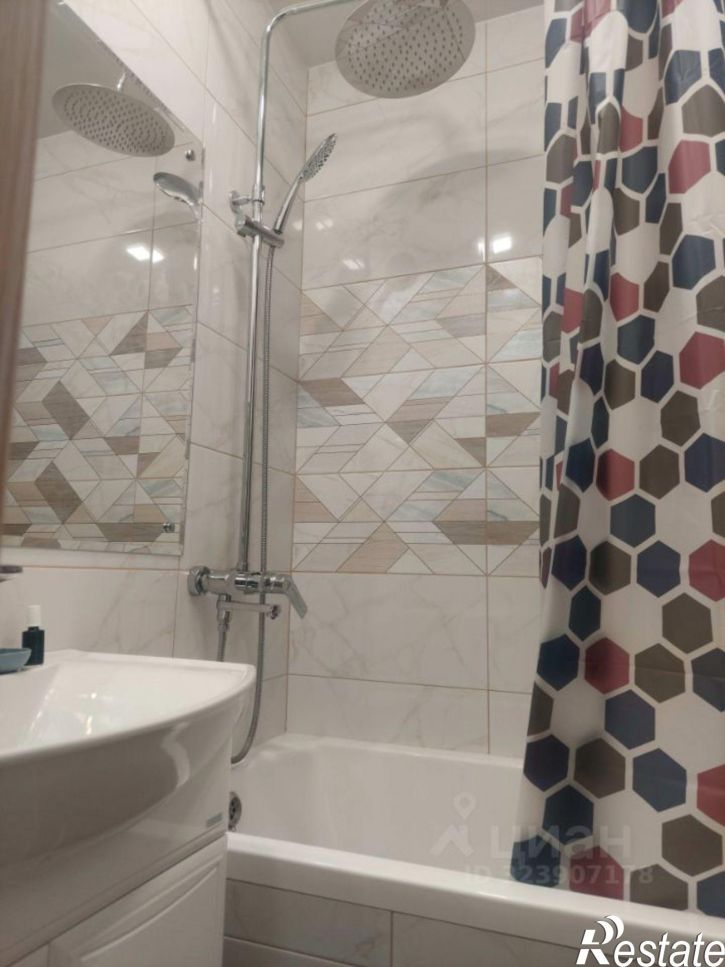 2-комн квартира Павловский тракт, 132,  д. 132