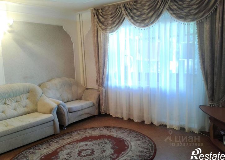 3-комн квартира улица Попова, 107,  д. 107