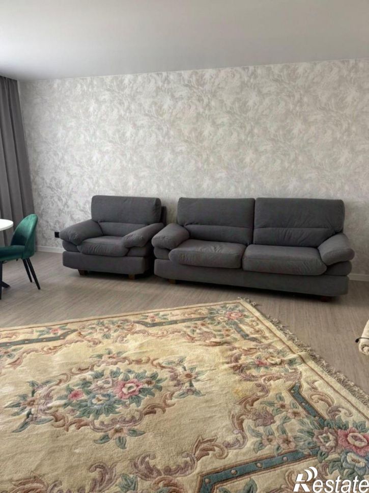 2-комн квартира Змеиногорский тракт, 104м/5,  д. 104м/5