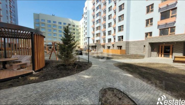 3-комн квартира в новом доме пр-кт Дзержинского, 1А,  д. 1А