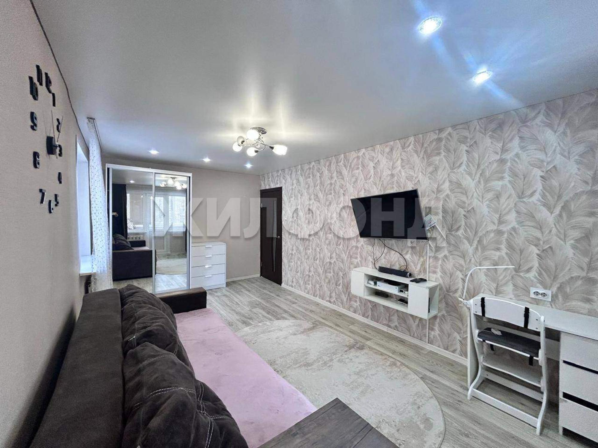 Купить квартиру за 4 250 000 рублей на Гущина улица, д.73