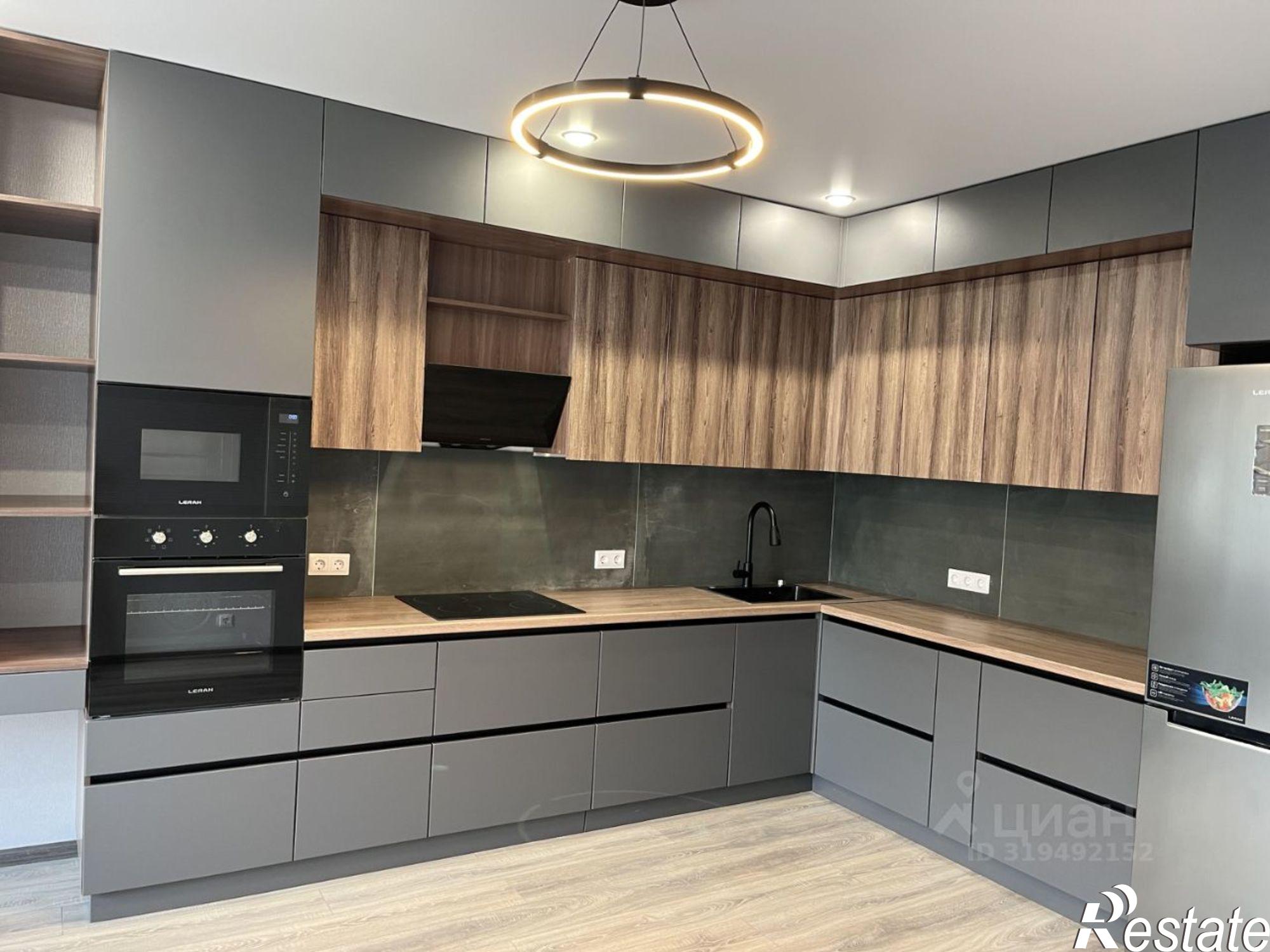 Сдать квартиру за 35 000 рублей на ул им В.Т.Христенко, 13