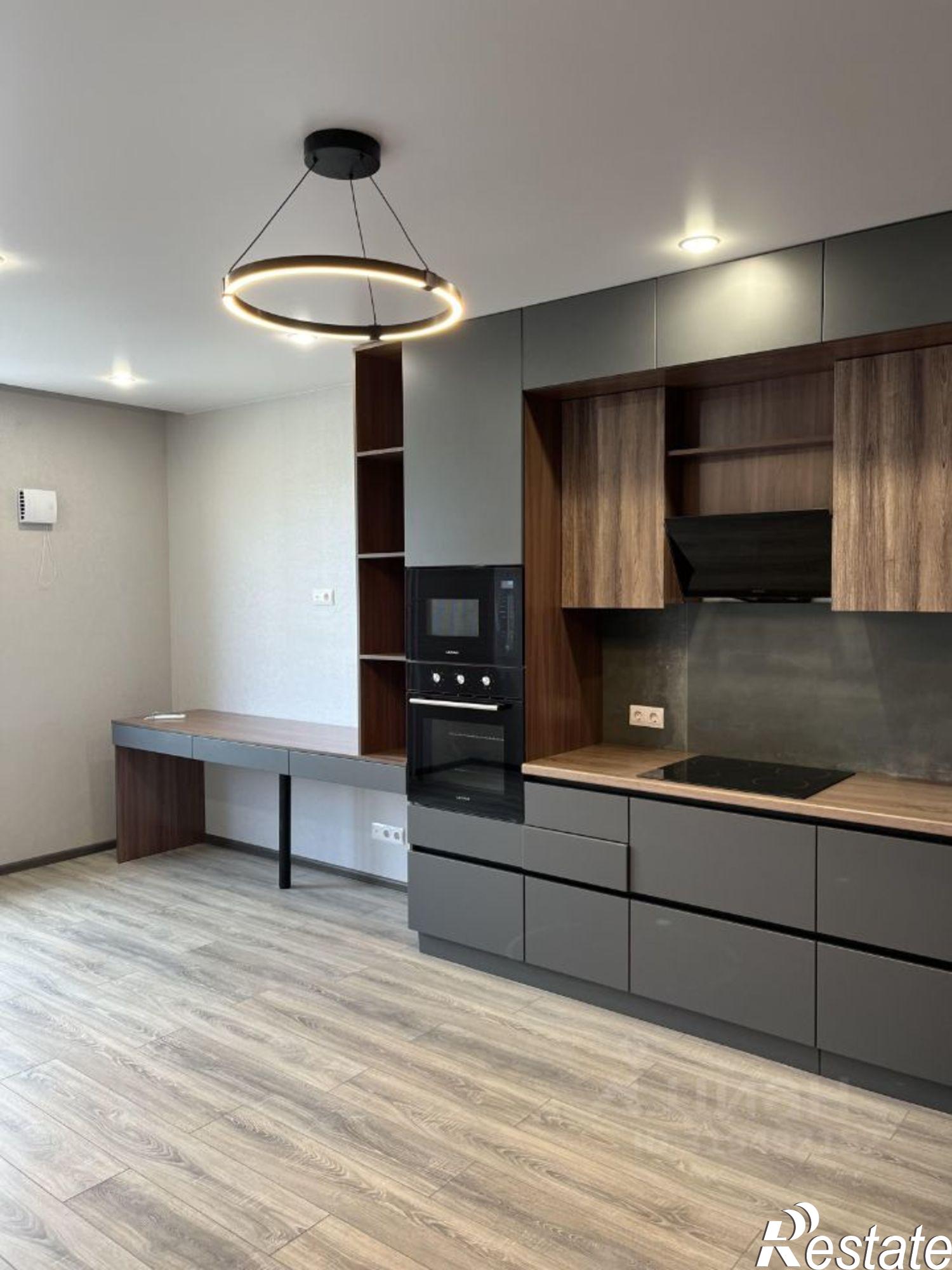 Сдать квартиру за 35 000 рублей на ул им В.Т.Христенко, 13