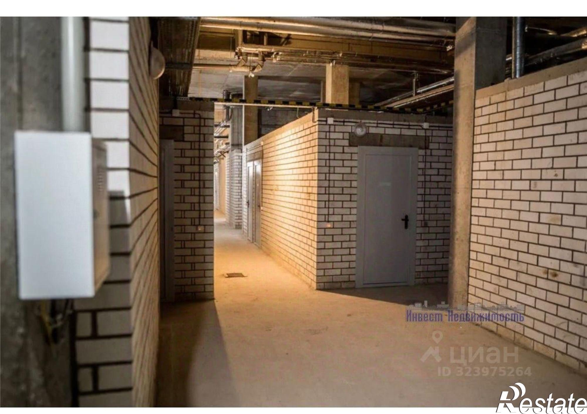 Купить складское помещение за 400 000 рублей на пр-кт Ленина, 82