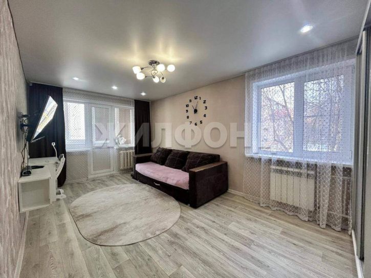 2-комн квартира Гущина улица, д.73