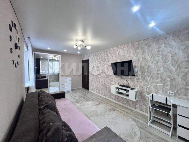 2-комн квартира Гущина улица, д.73