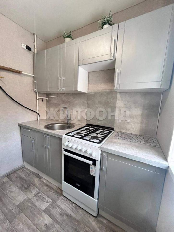 2-комн квартира Гущина улица, д.73