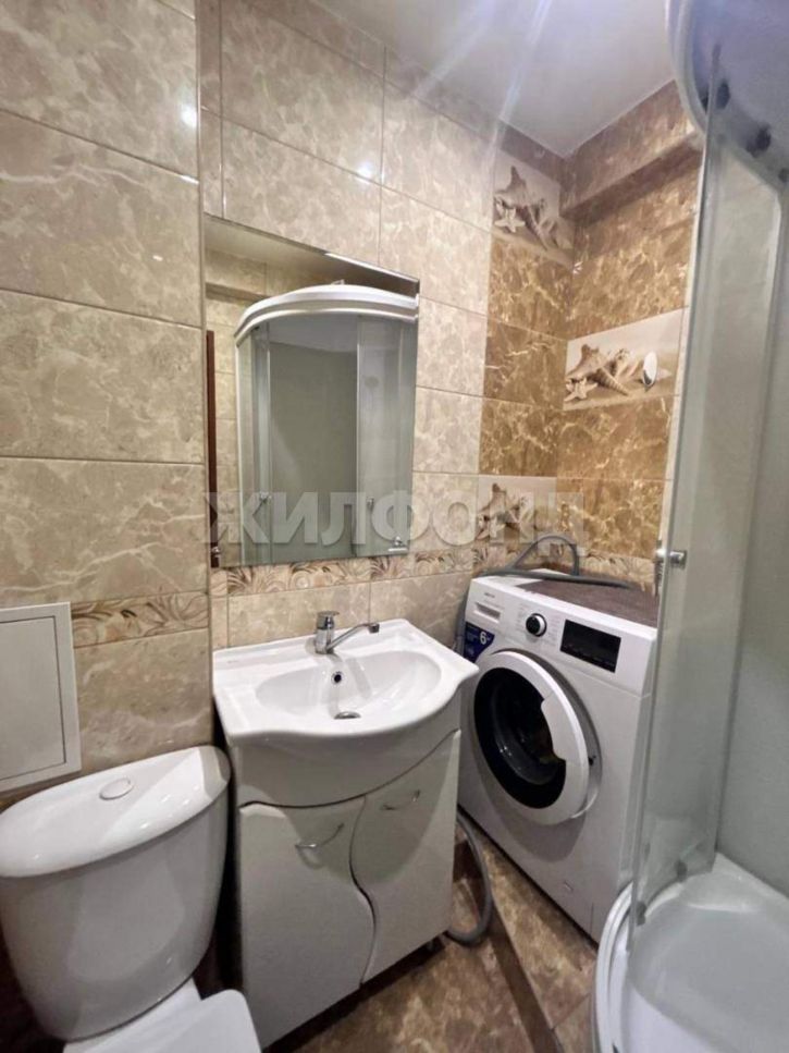 2-комн квартира Гущина улица, д.73