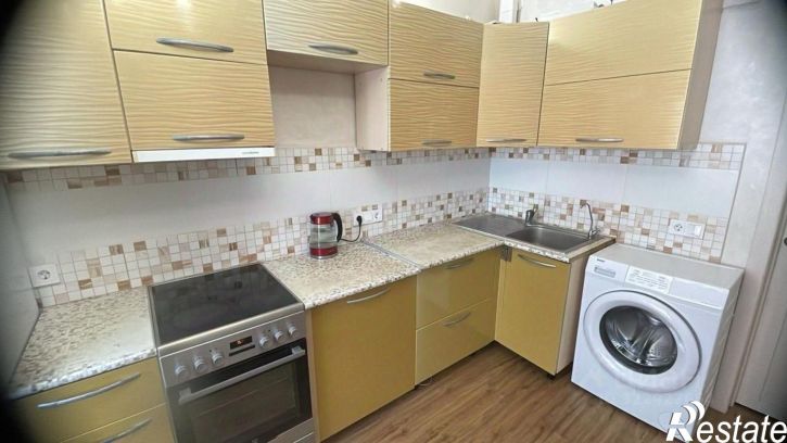 3-комн квартира улица Островского, 43,  д. 43