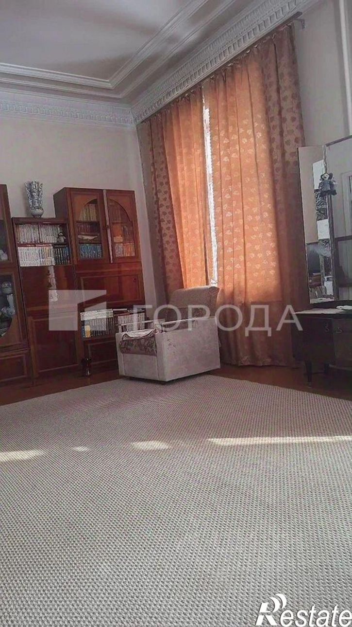 3-комн квартира ул Анатолия, 87,  д. 87