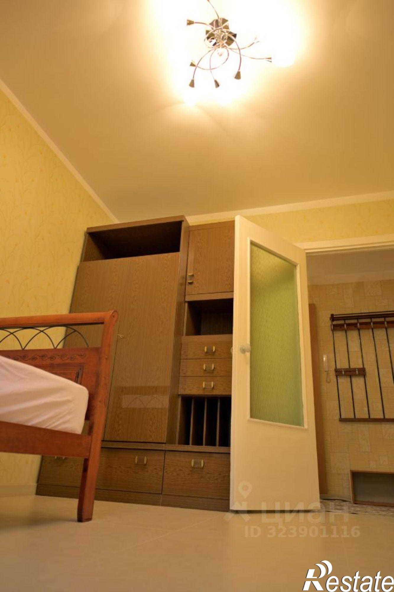 Сдать квартиру за 35 000 рублей на улица Попова, 106