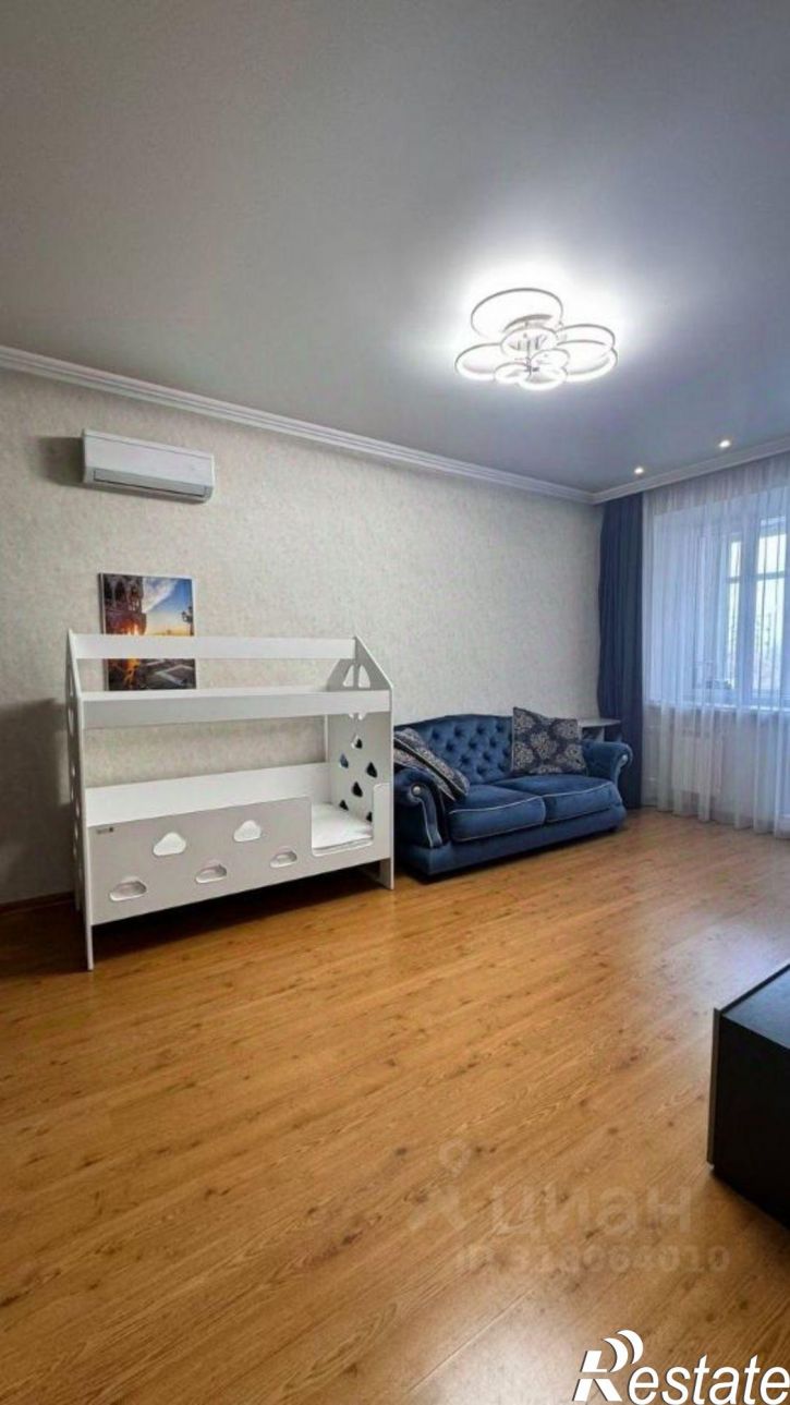 3-комн квартира Социалистический пр-кт, 42,  д. 42