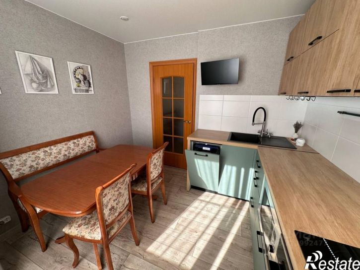 4-комн квартира ул Энтузиастов, 40,  д. 40