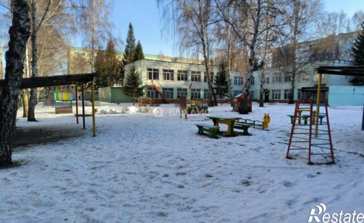 3-комн квартира Павловский тракт, 66,  д. 66