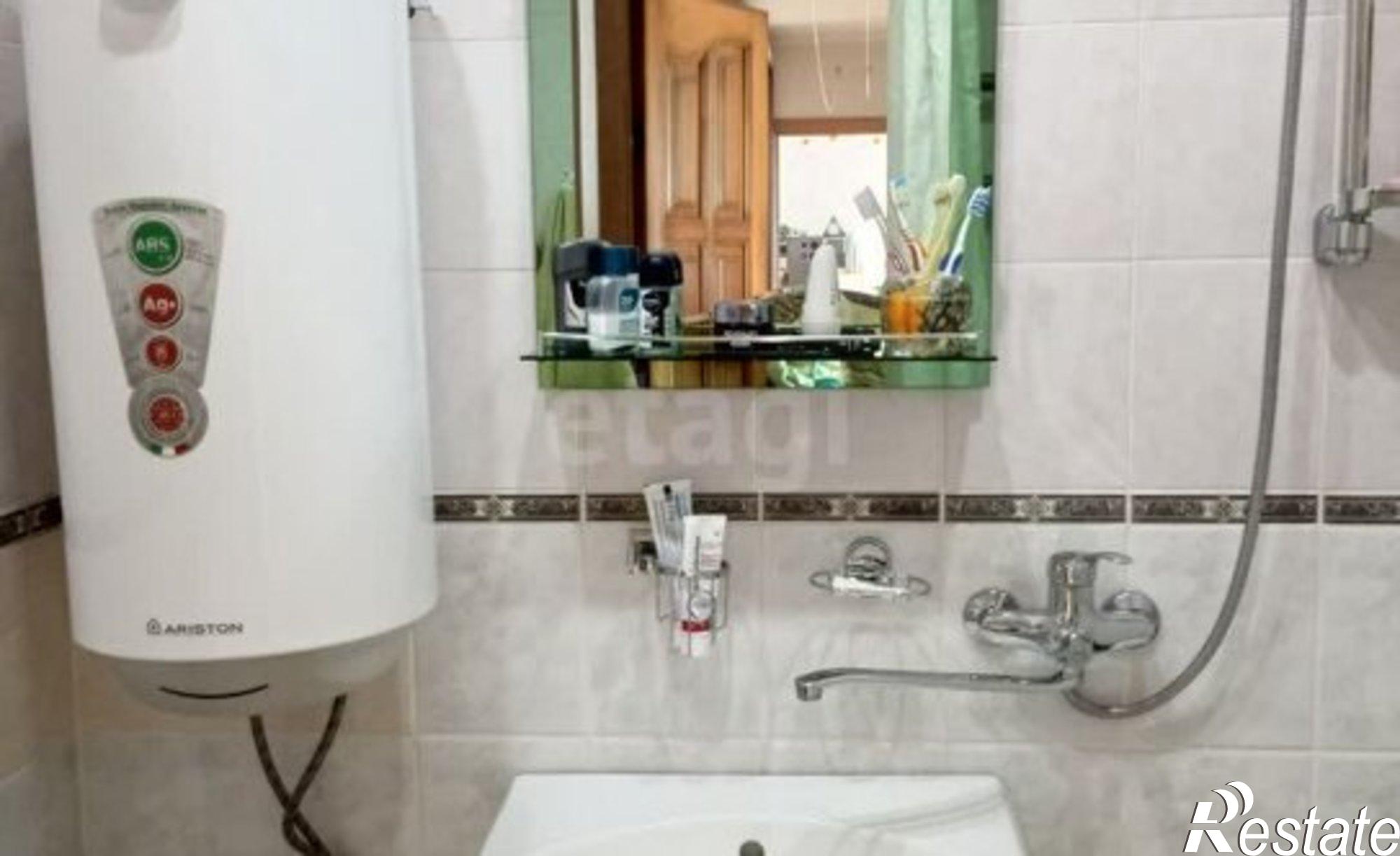 Купить квартиру за 5 700 000 рублей на ул Анатолия, 224