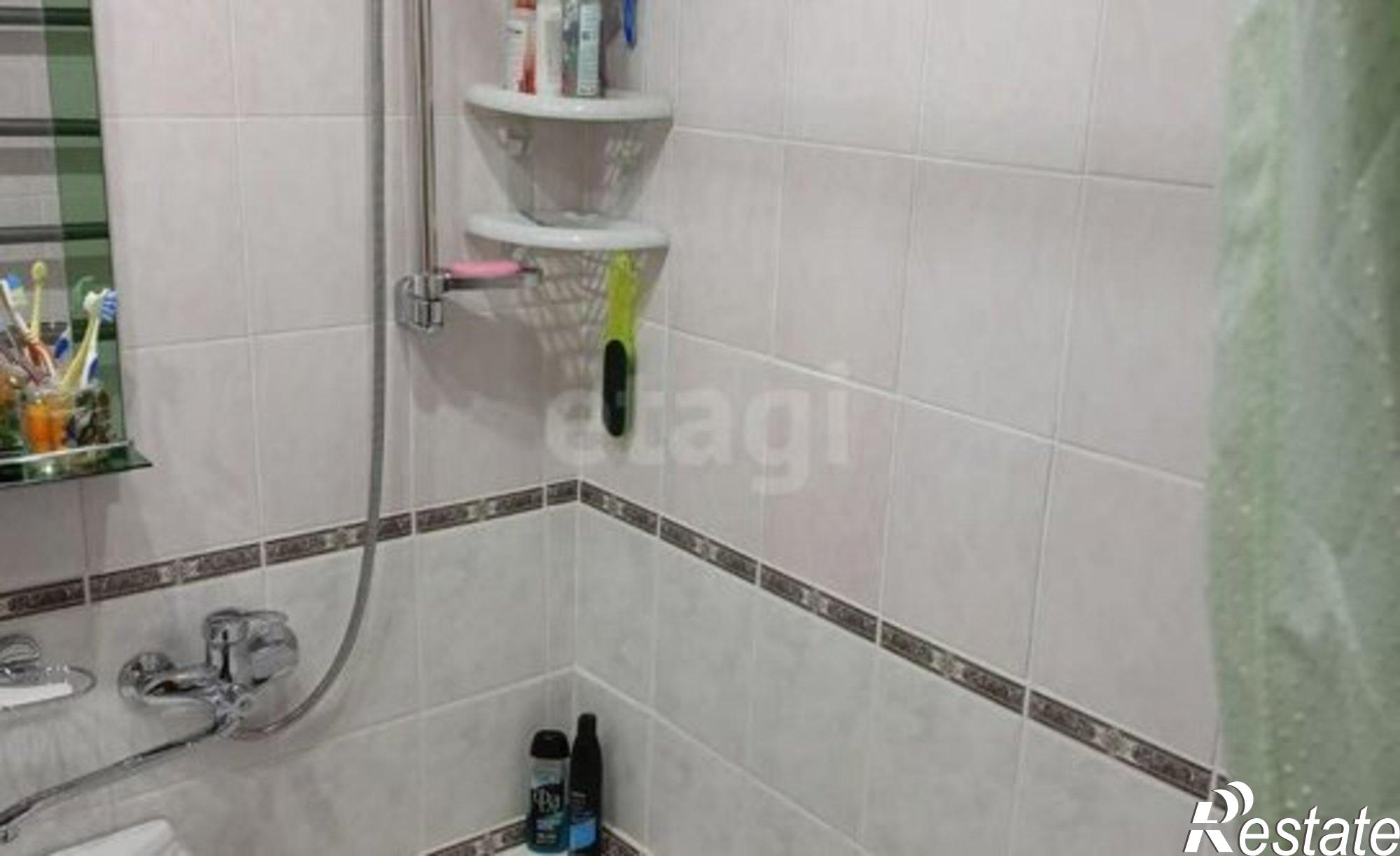 Купить квартиру за 5 700 000 рублей на ул Анатолия, 224