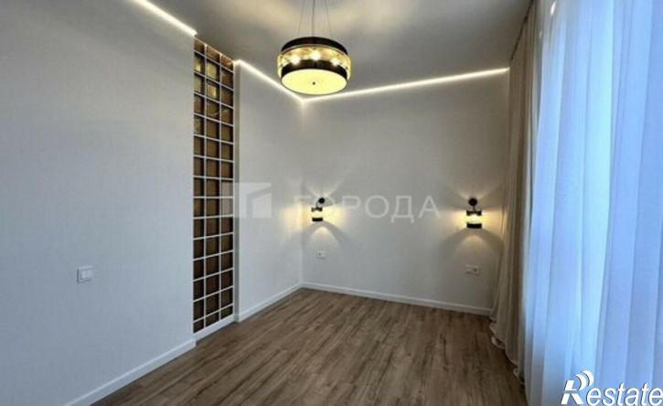 2-комн квартира проспект Строителей, 18 к1,  д. 18 к1