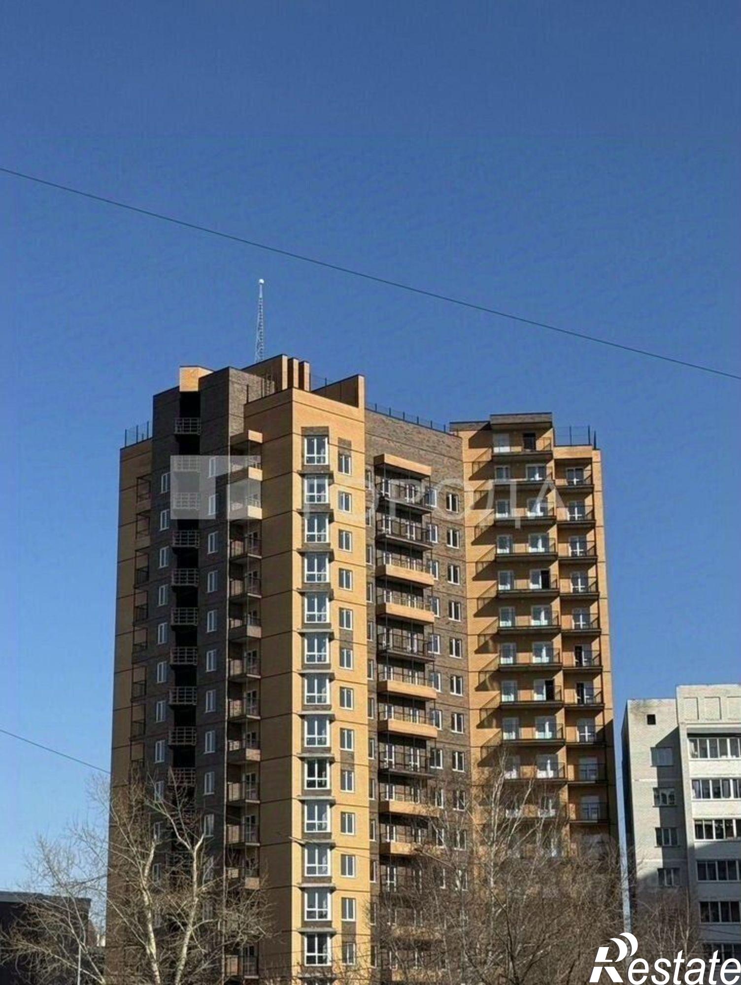 Купить гараж, место в паркинге за 1 000 000 рублей на ул Папанинцев, 145