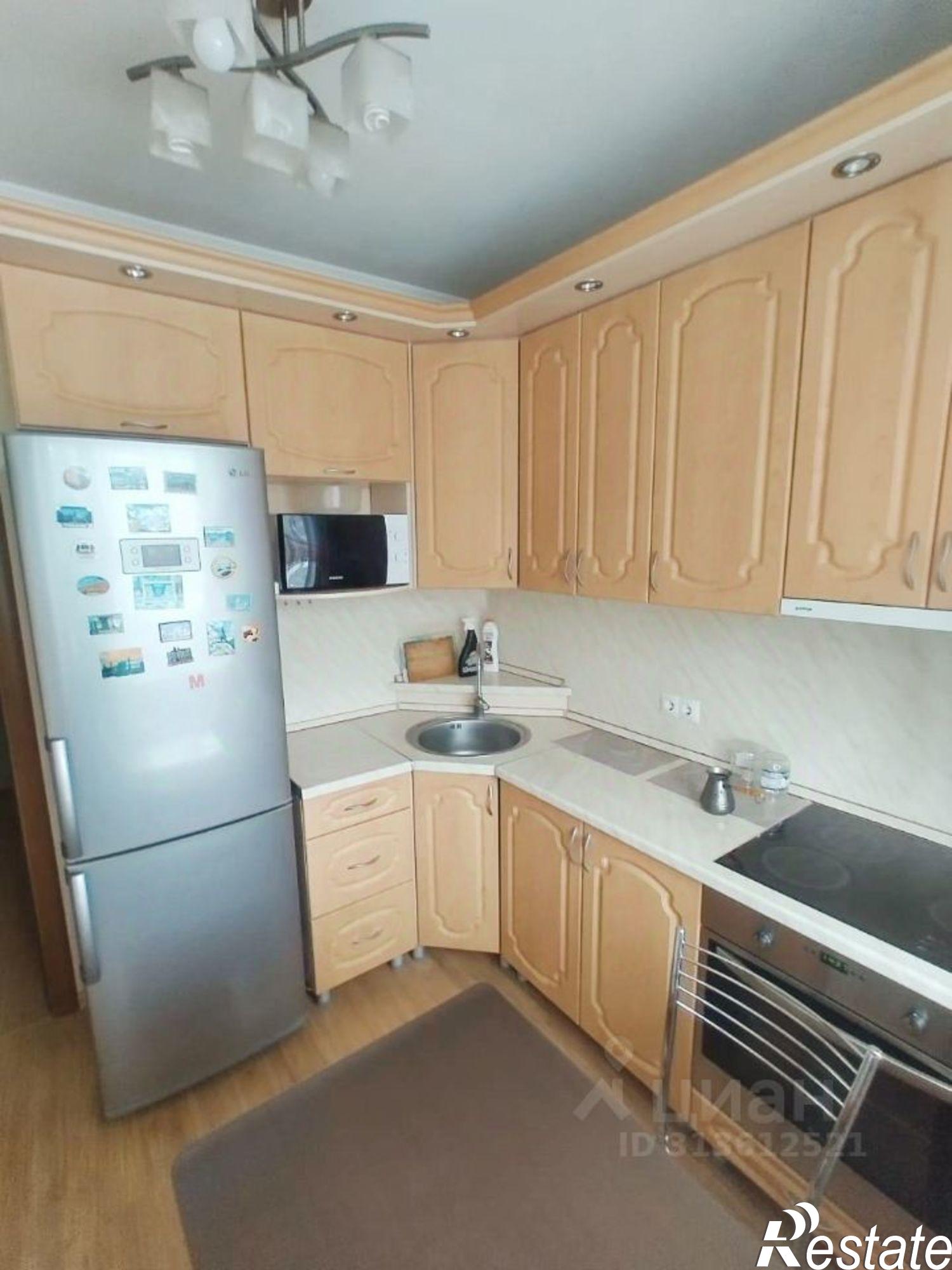 Сдать квартиру за 25 000 рублей на улица Юрина, 203