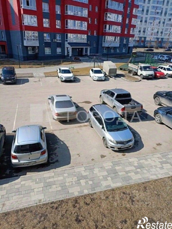 2-комн квартира ул Солнечная Поляна, 94 3,  д. 94 3,  к. 3