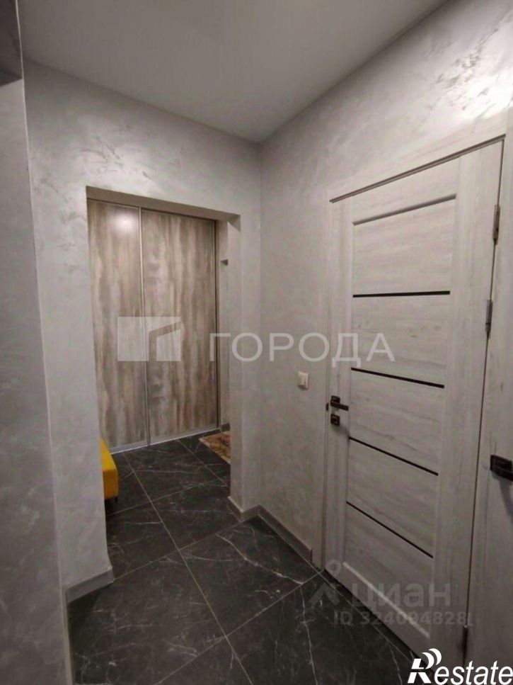 2-комн квартира ул Солнечная Поляна, 94 3,  д. 94 3,  к. 3