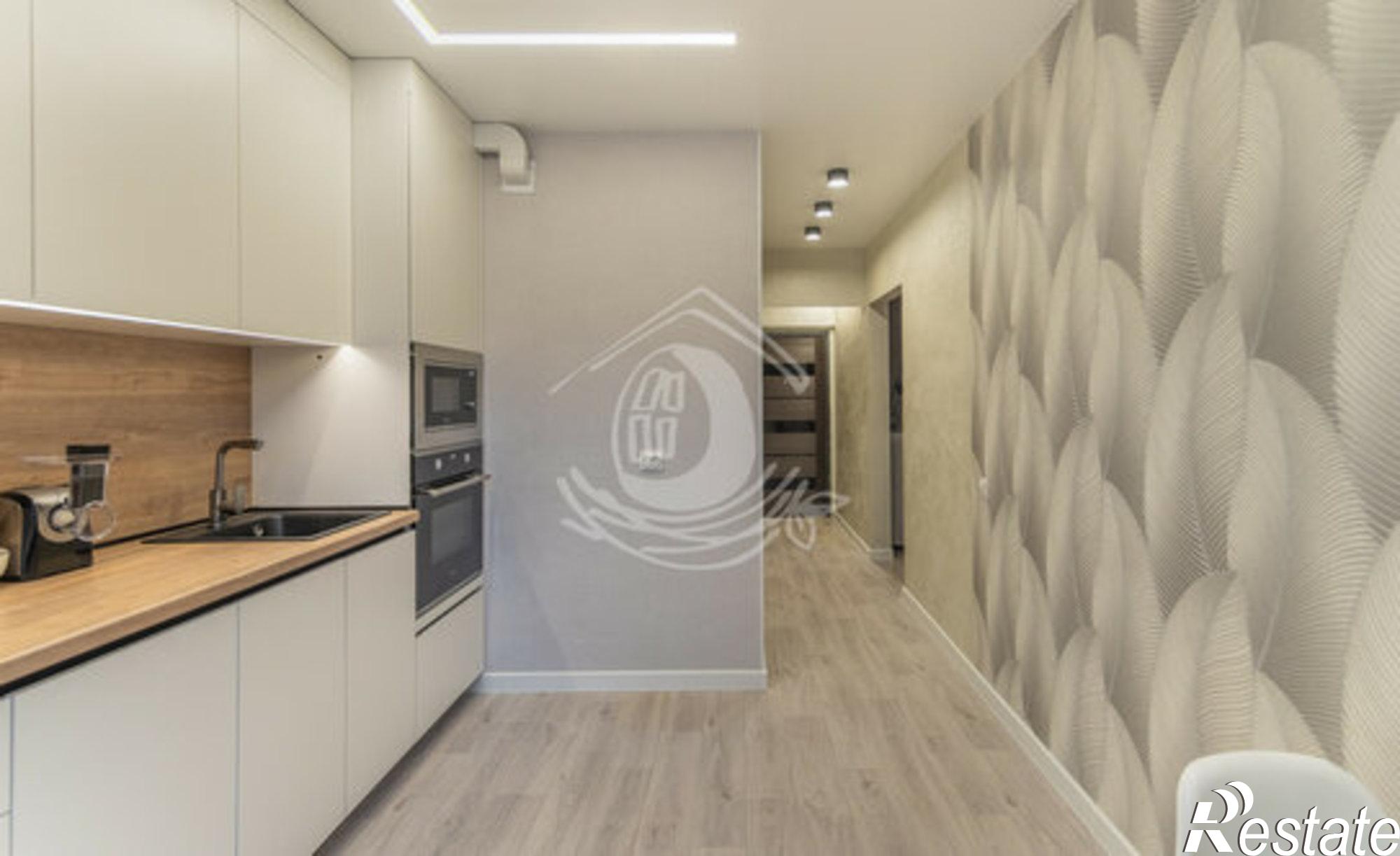 Купить квартиру за 6 100 000 рублей на Змеиногорский тракт, 82