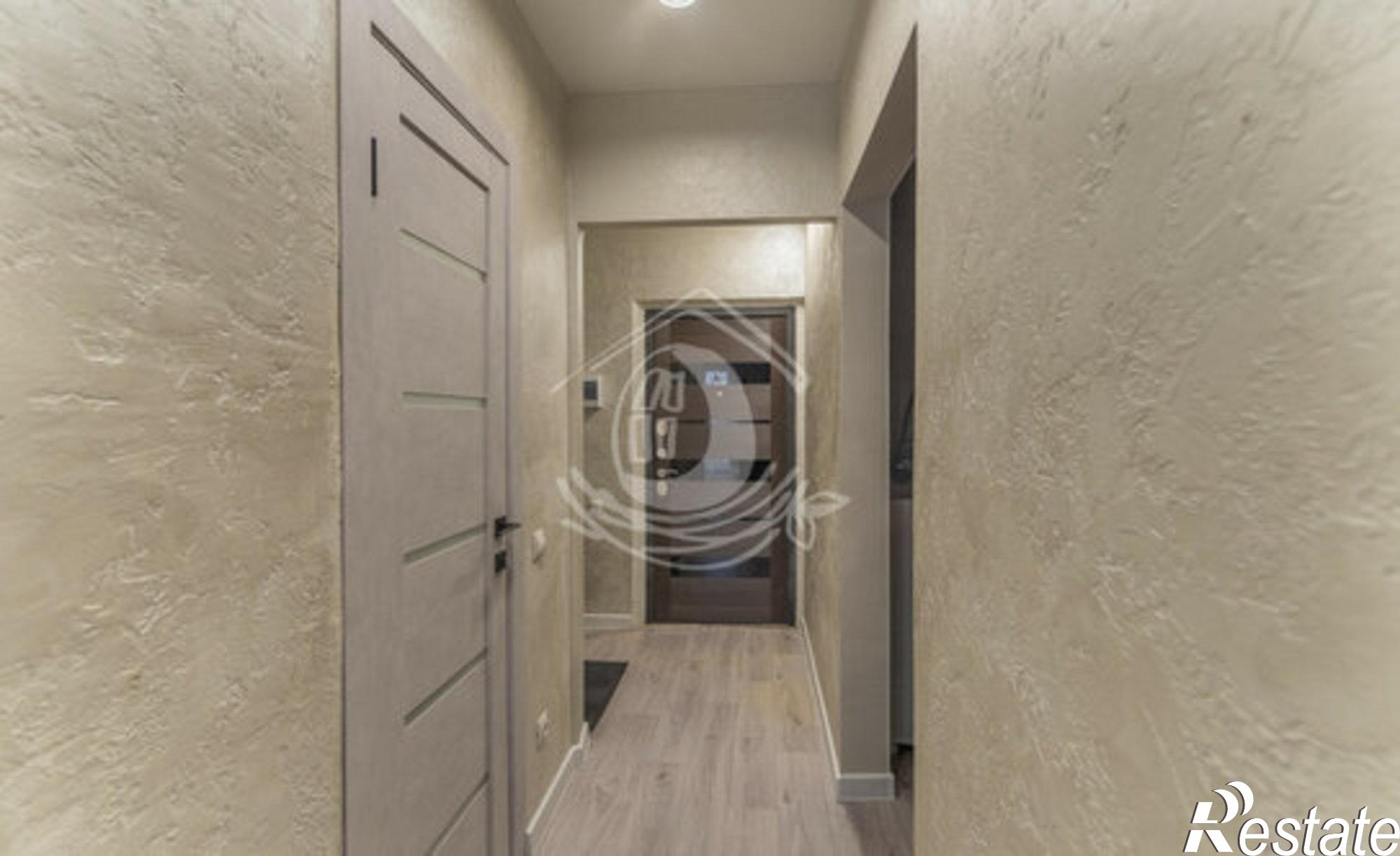 Купить квартиру за 6 100 000 рублей на Змеиногорский тракт, 82