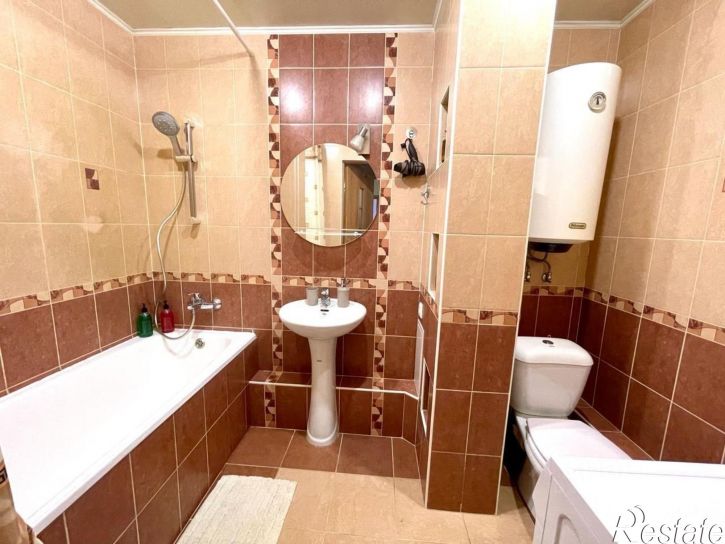 2-комн квартира ул Попова, 114,  д. 114