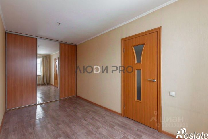 3-комн квартира улица Германа Титова, 46,  д. 46