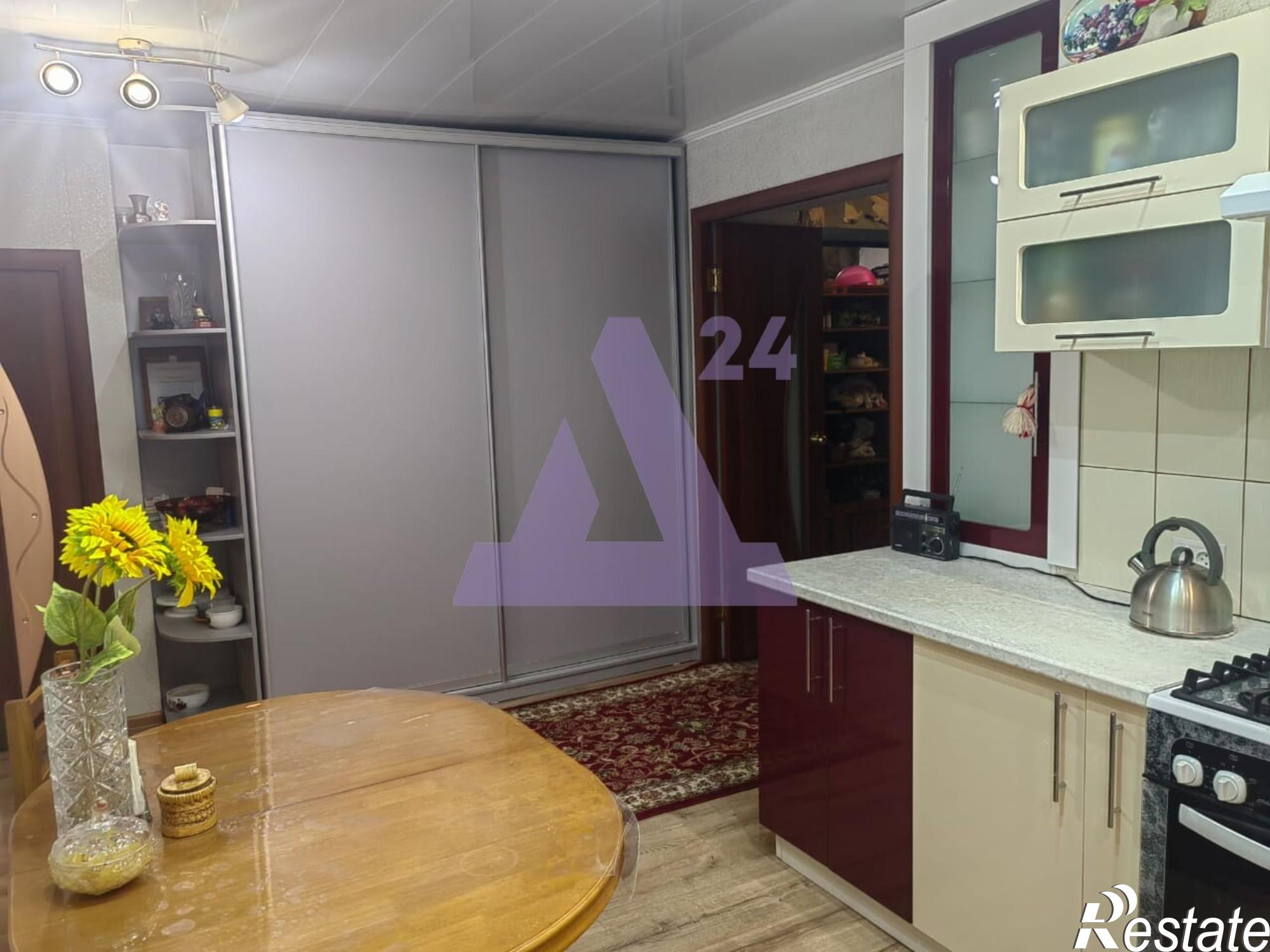 Купить дачу, дом, коттедж за 7 300 000 рублей на проезд Канатный, дом 51