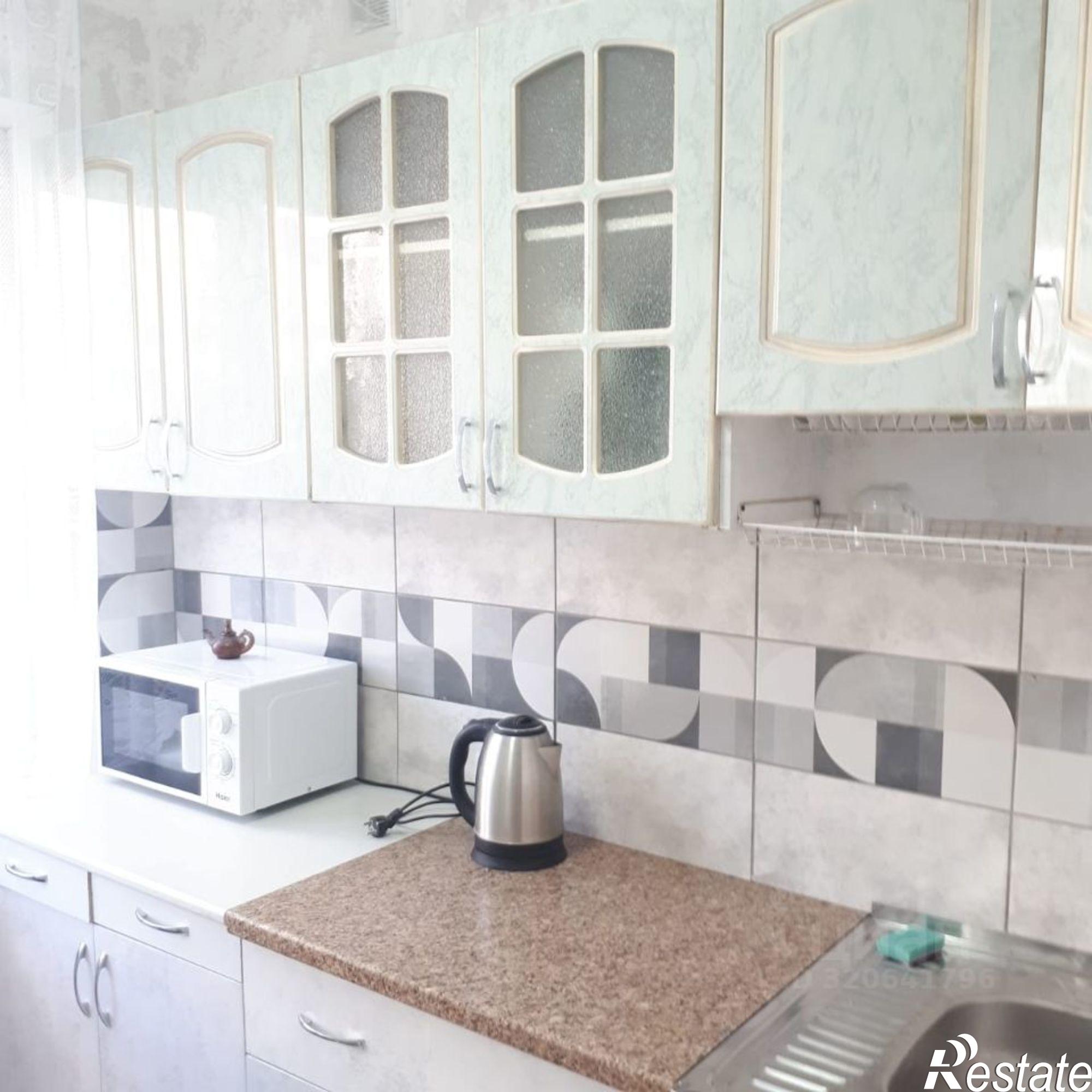 Сдать квартиру за 15 000 рублей на улица Попова, 6 к2