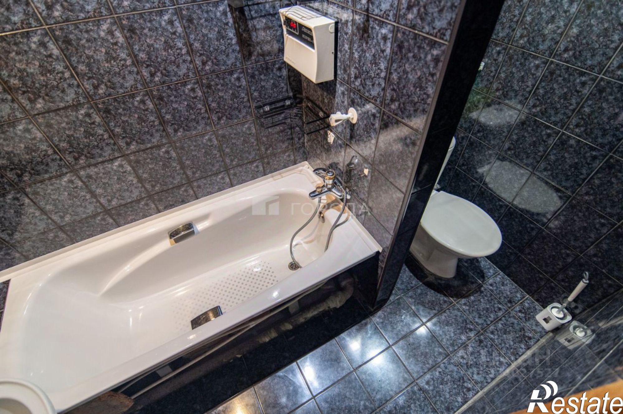 Купить квартиру за 9 000 000 рублей на Горно-Алтайская улица, 16А