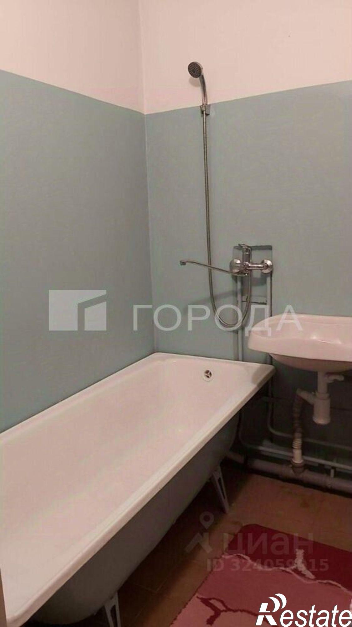 Купить квартиру за 4 690 000 рублей на Лазурная улица, 38