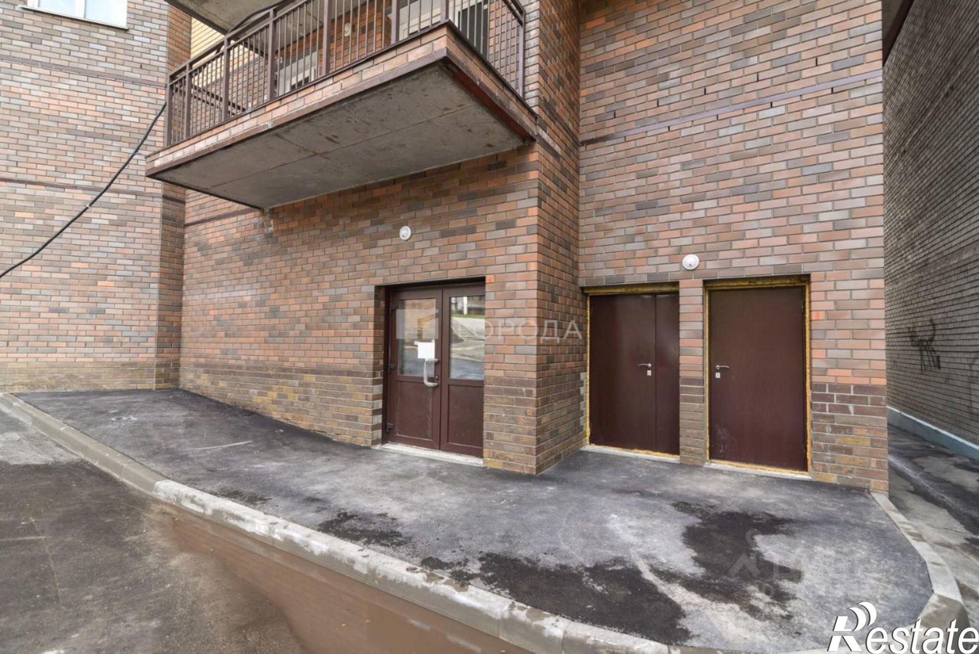 Купить квартиру за 4 890 000 рублей на улица Папанинцев, 145