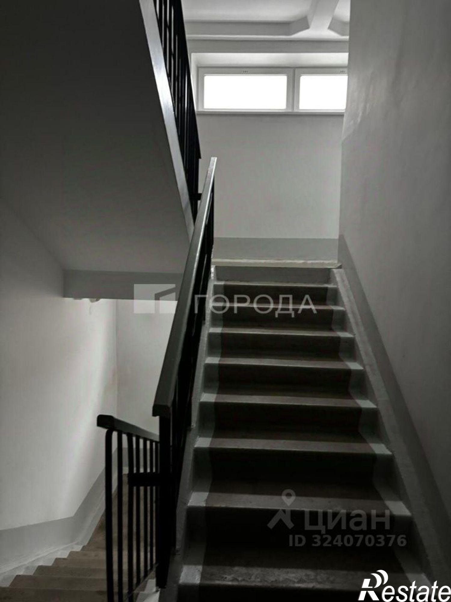 Купить квартиру за 7 650 000 рублей на ул Лазурная, 54