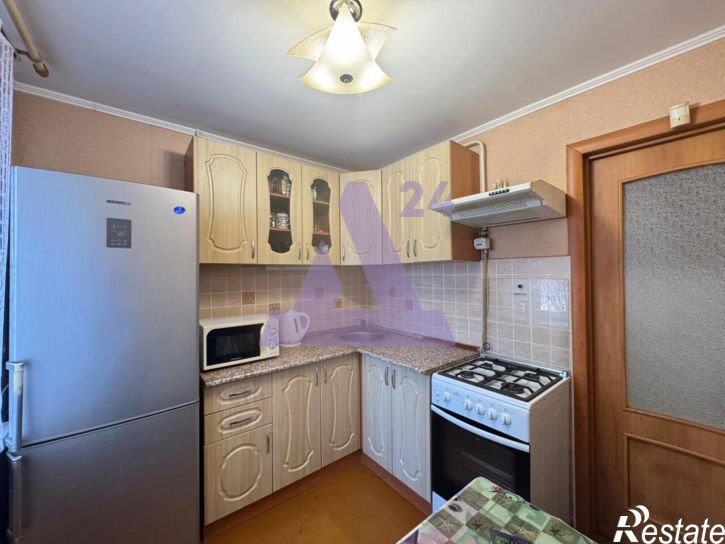 2-комн квартира улица 80 Гвардейской Дивизии, дом 64