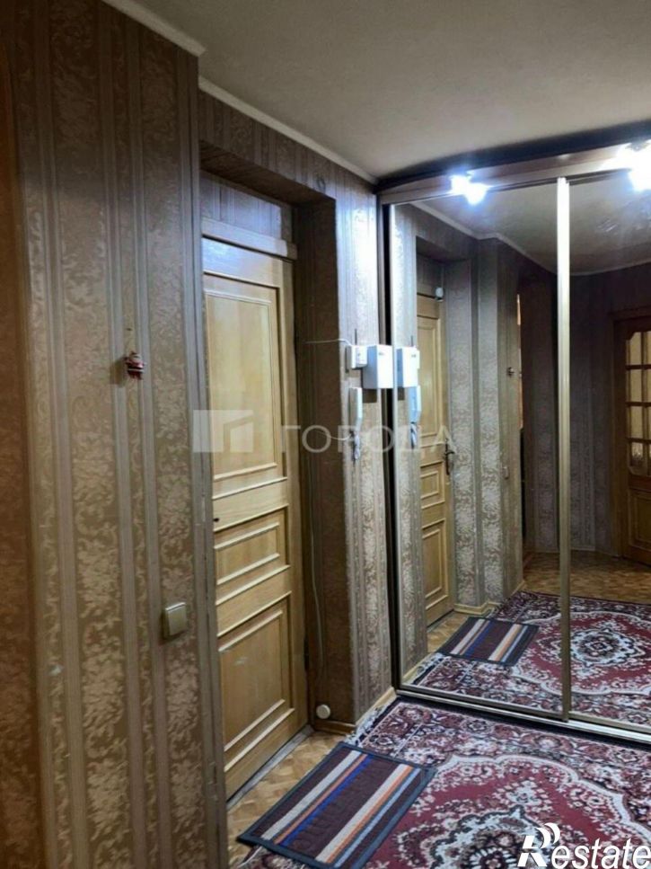 4-комн квартира Горно-Алтайская улица, 16А,  д. 16А