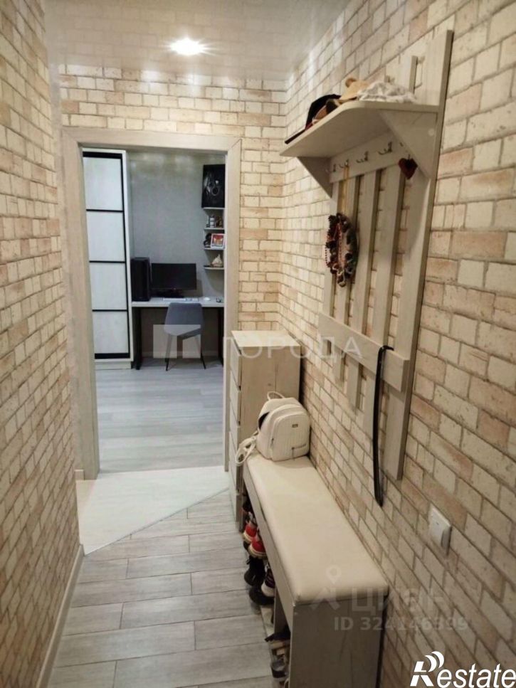 2-комн квартира Новосибирская улица, 1,  д. 1