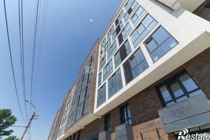 2-комн квартира проспект Строителей, 18 к1,  д. 18 к1